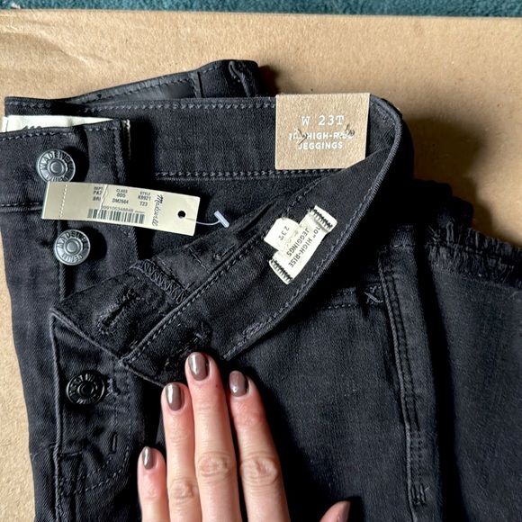 Tall 10” High Rise Roadtripper Jeggings - Picture 5 of 5